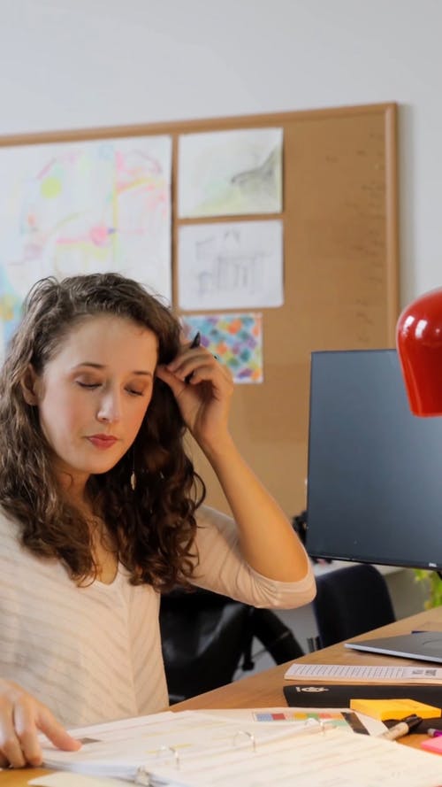 有关业务启动, 雇员, 办公台的免费素材视频