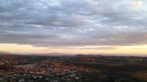 有关城镇, 多云的, 天性的免费素材视频