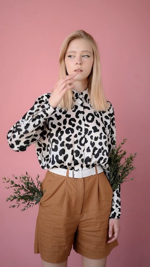 有关优雅, 光鲜亮丽, 垂直视频的免费素材视频