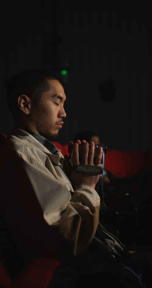 有关人, 剧院, 坐的免费素材视频