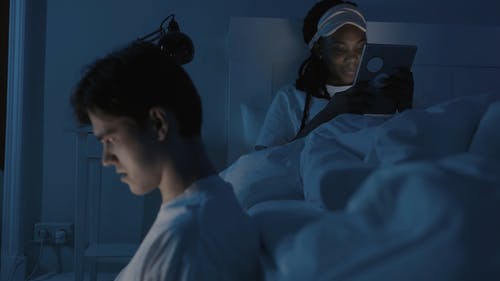 有关一对, 一起, 上网的免费素材视频