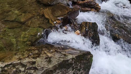 有关岩石的, 强大, 水的免费素材视频