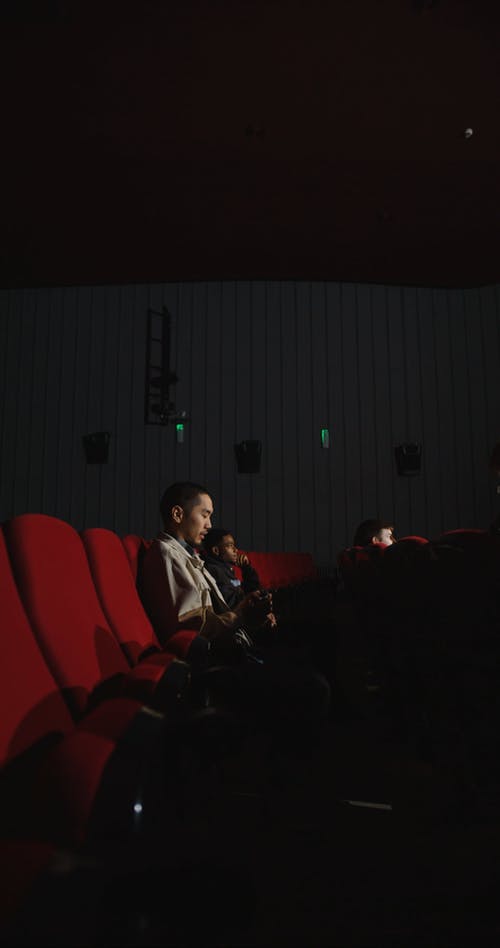 有关3d眼镜, 人, 侧面图的免费素材视频