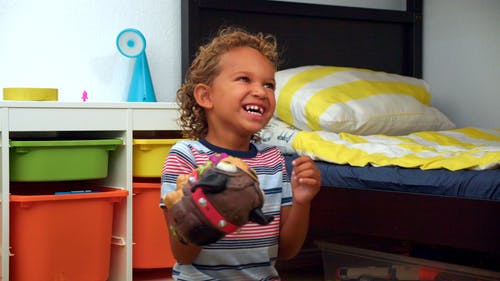 有关儿童, 双层, 在家的免费素材视频