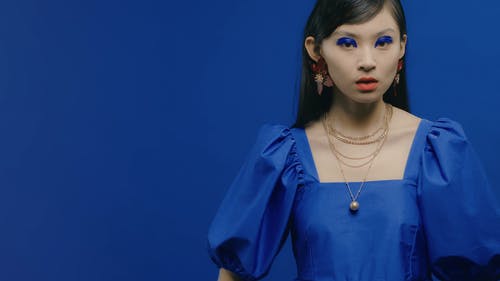 有关化妆, 严肃, 女性的免费素材视频