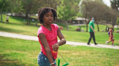 有关儿童, 公园, 垂直视频的免费素材视频