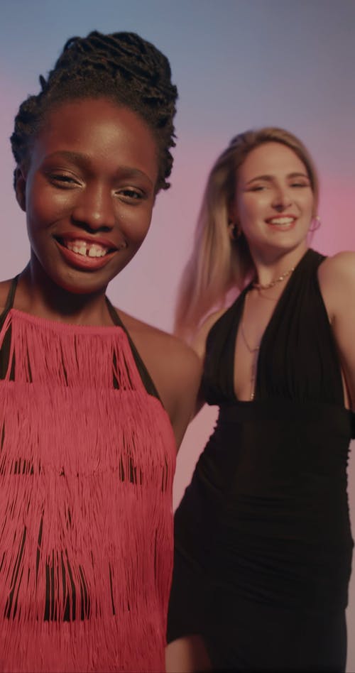 有关垂直视频, 执行, 多样化的免费素材视频