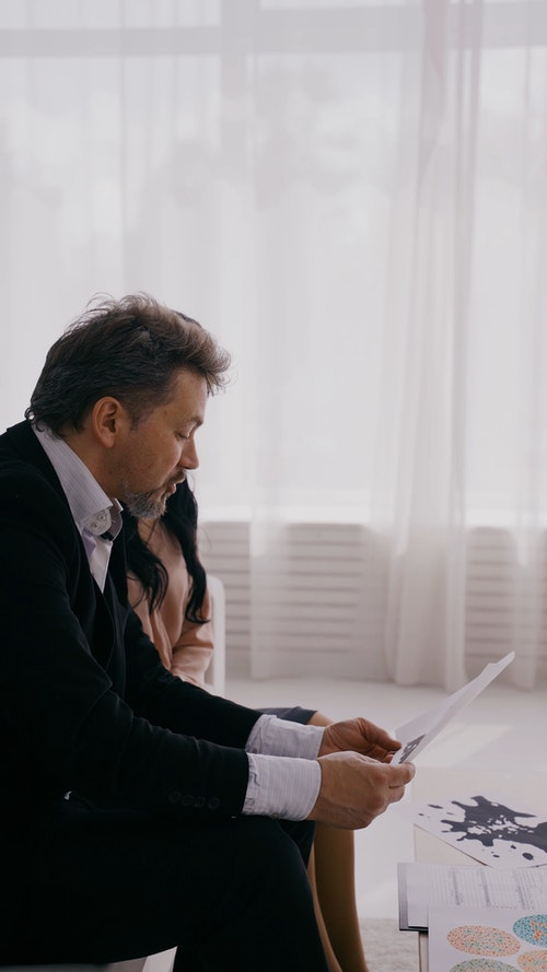 有关＃室内,一对,侧面图的免费素材视频