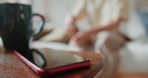 有关3C用品, 手机, 拥抱的免费素材视频