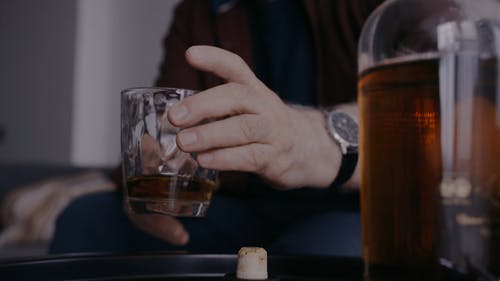 有关人, 哀悼, 孤单的免费素材视频