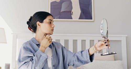 有关发夹, 女人, 室内的免费素材视频