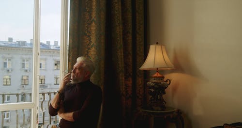 有关人, 副, 坐的免费素材视频