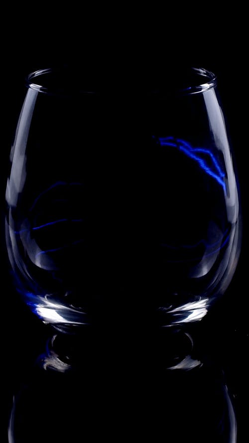 有关垂直视频, 工作室拍摄, 蓝光的免费素材视频