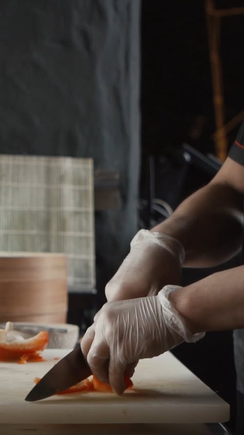 有关一次性手套, 刀, 切片的免费素材视频
