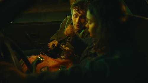 有关人, 在晚上, 女人的免费素材视频