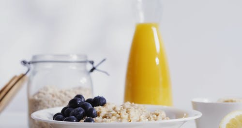 有关＃室内, 健康, 倾注的免费素材视频