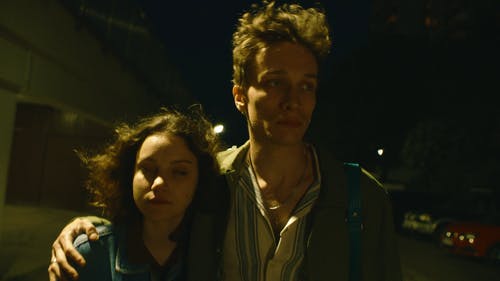 有关一对, 晚上的时间, 步行的免费素材视频