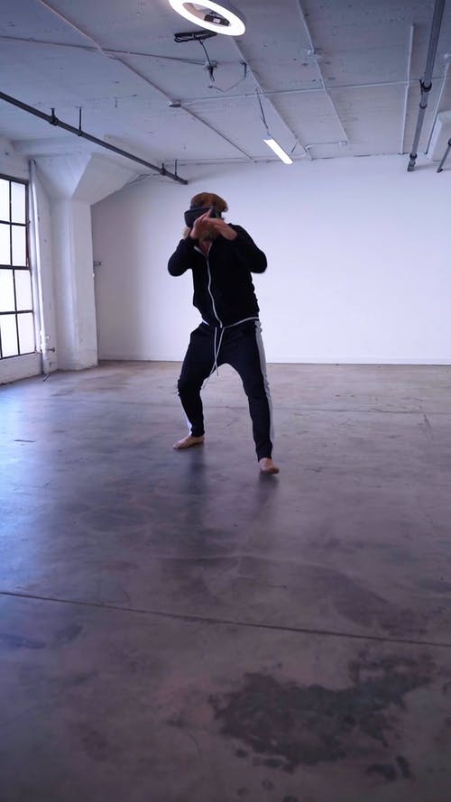 有关垂直视频, 室内, 战斗的免费素材视频