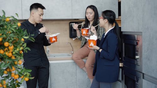有关上班服, 下沉, 休息时间的免费素材视频