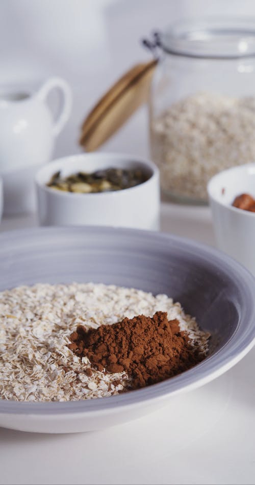 有关口味, 垂直视频, 巧克力粉的免费素材视频