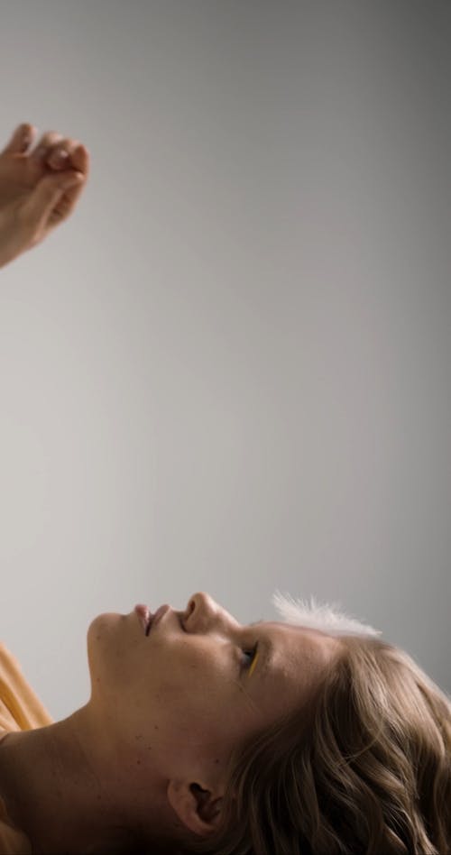 有关一般开销, 侧面图, 吹的免费素材视频