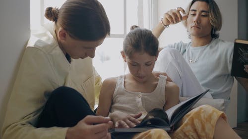 有关一对, 一起, 在家的免费素材视频