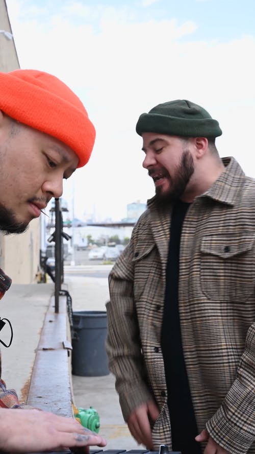 有关垂直视频, 城市, 外衣的免费素材视频