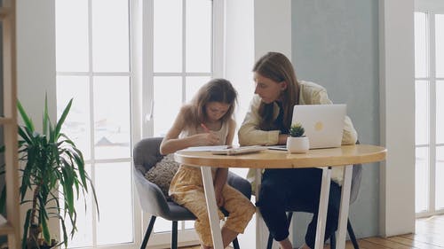 有关一起, 人, 女儿的免费素材视频