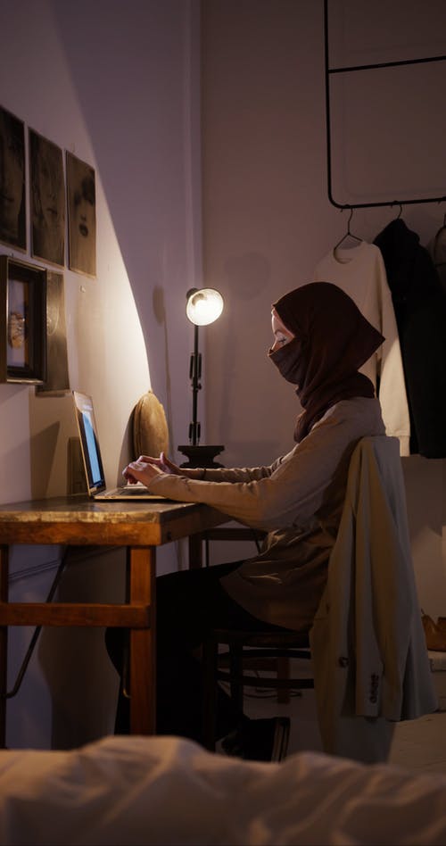 有关信仰, 传统服饰, 在家的免费素材视频