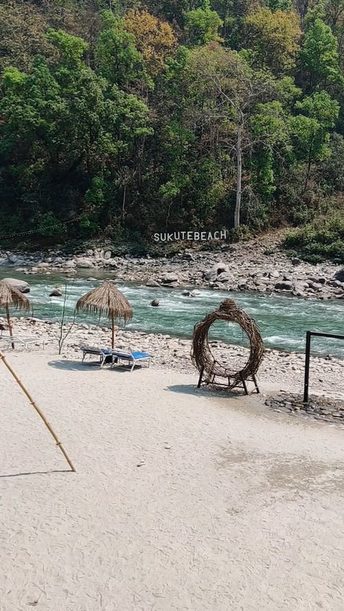 有关sukute海滩度假村, 加德满都, 垂直视频的免费素材视频