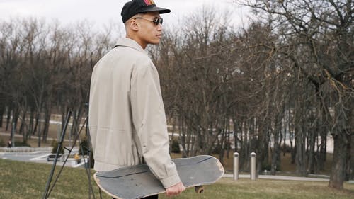 有关人, 墨镜, 户外的免费素材视频