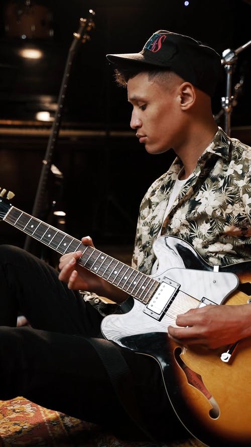 有关人, 仪器, 吉他的免费素材视频