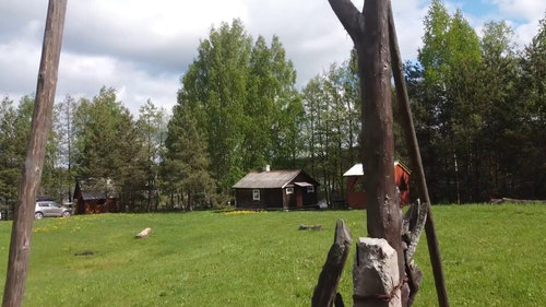 有关@户外,停放的汽车,多云的天空的免费素材视频