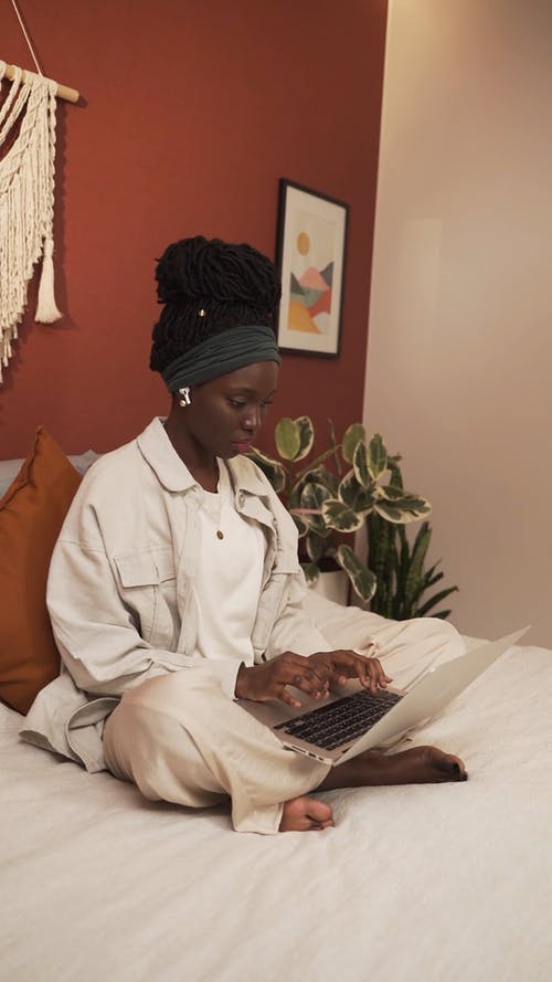 有关3C用品, airpods, 不悦的免费素材视频