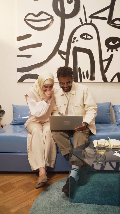 有关3C用品, 一对, 互联网的免费素材视频