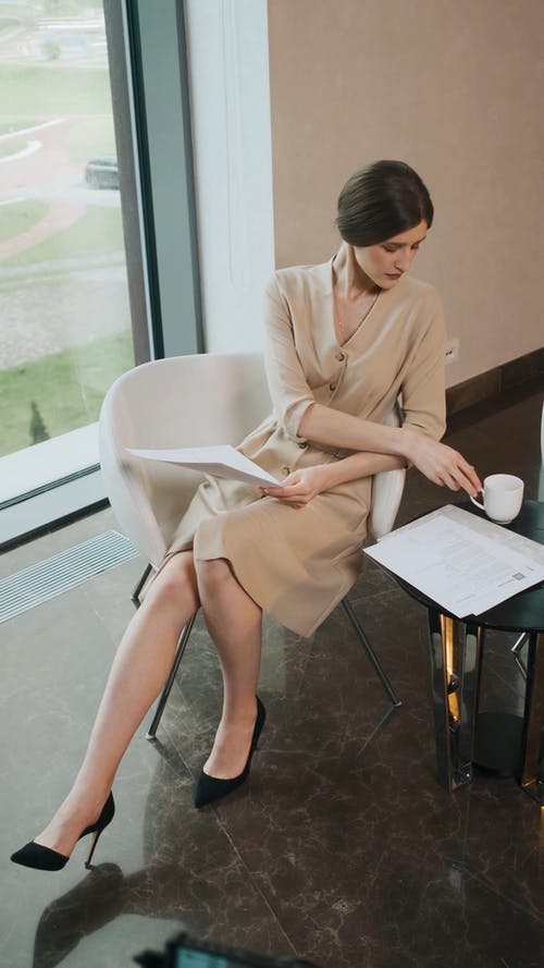 有关商务女士, 商业, 喝的免费素材视频