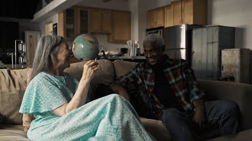 有关一对, 人, 坐的免费素材视频