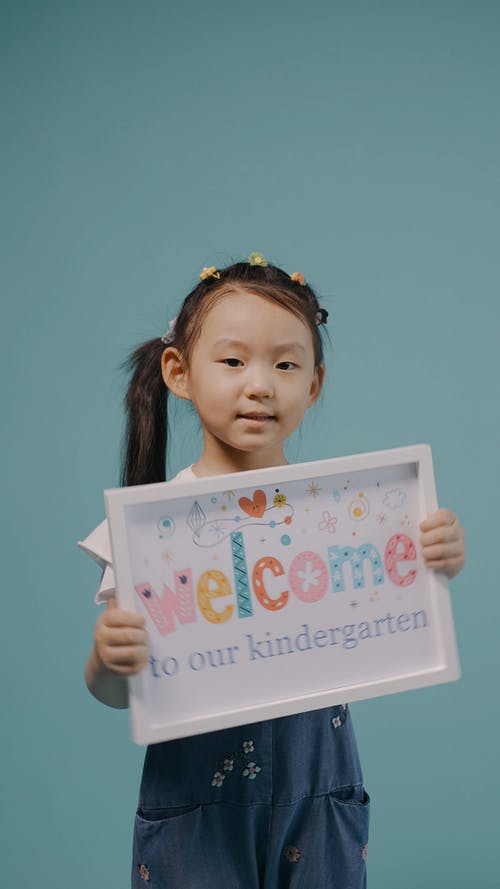有关亚洲孩子, 可爱, 回到学校的免费素材视频