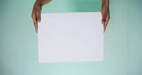 有关手, 握住, 样机的免费素材视频