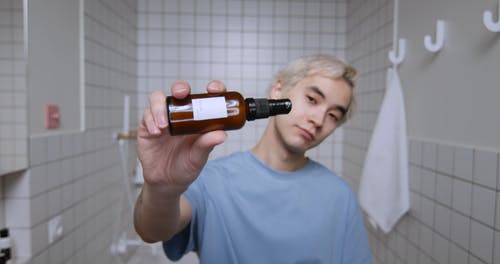 有关人, 和平标志, 展示的免费素材视频
