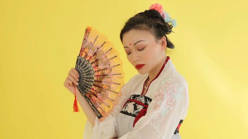 有关和服, 女人, 工作室拍摄的免费素材视频