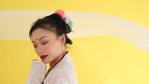 有关和服, 摆姿势, 漂亮的免费素材视频