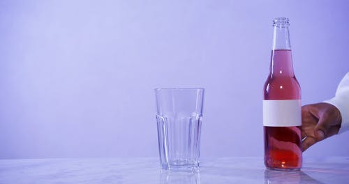 有关倾注, 喝, 样机的免费素材视频