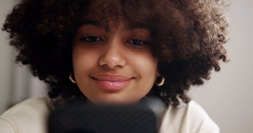 有关女人, 影响者, 微笑的免费素材视频