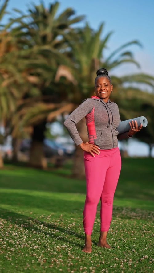 有关@户外, 垂直视频, 女人的免费素材视频