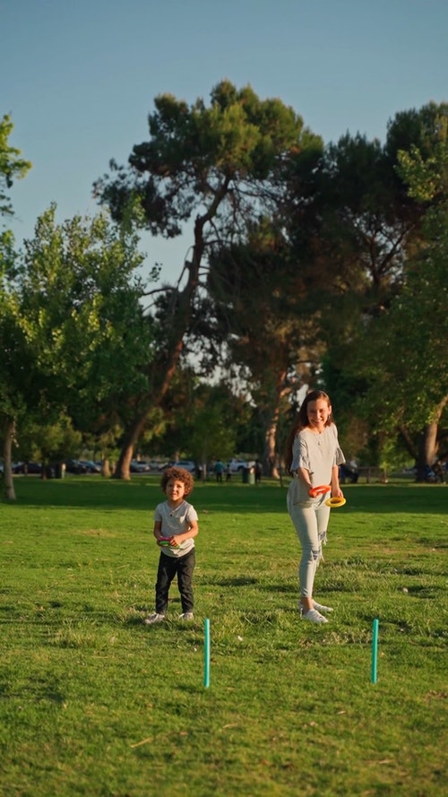 有关公园,垂直视频,快乐的免费素材视频