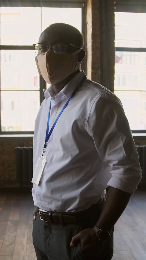 有关保护, 垂直视频, 安全的免费素材视频