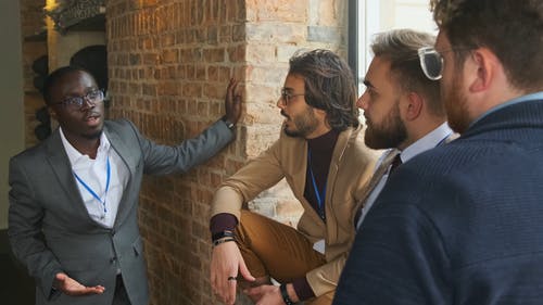 有关人, 同事, 坐的免费素材视频