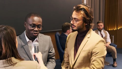 有关在肩膀上射击, 地点, 多样化的免费素材视频