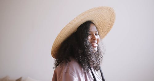 有关大笑, 女人, 微笑的免费素材视频